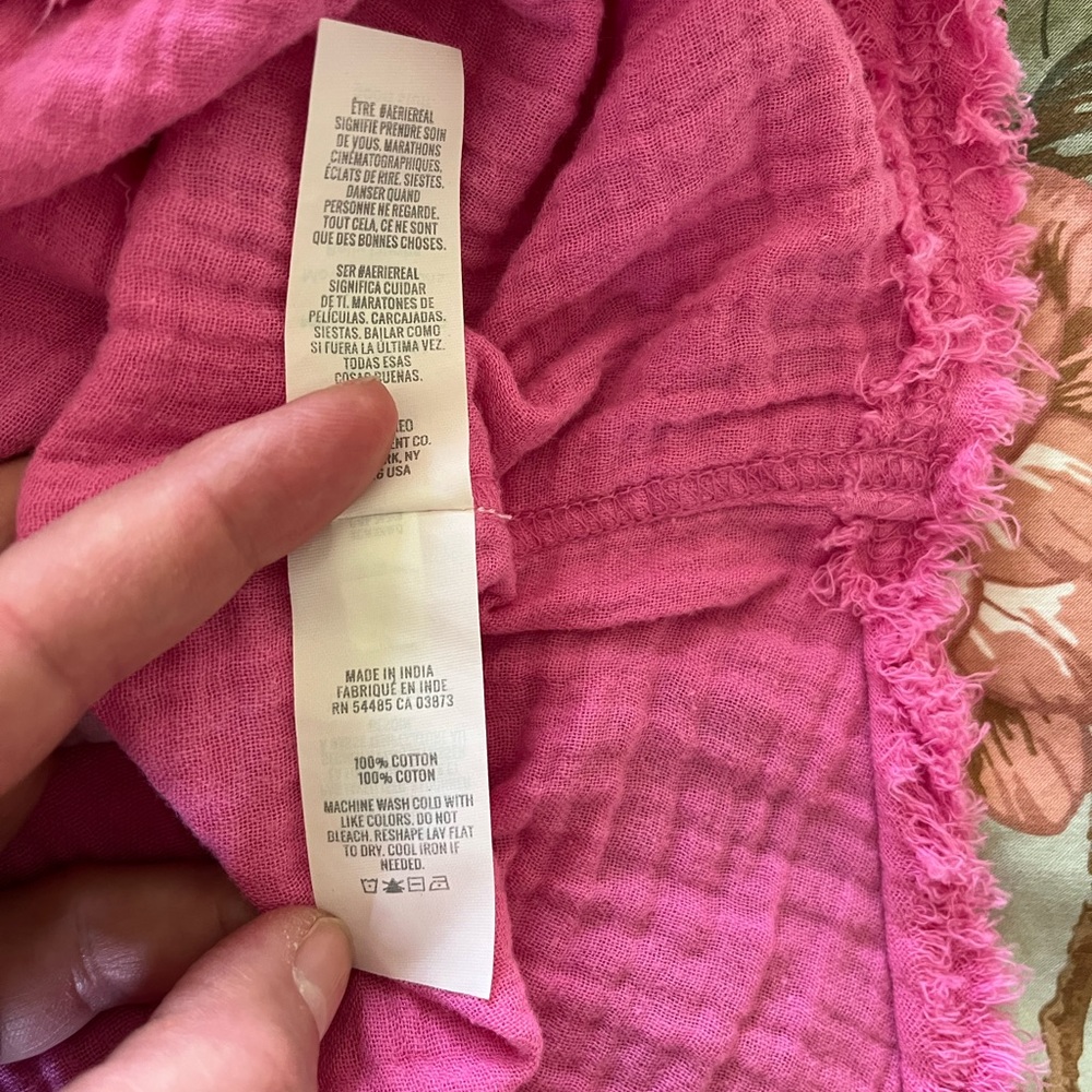 🌟aerie Pink Oversized Cotton Gauze Button Down/Cover up Size Small - Picture 6 of 6